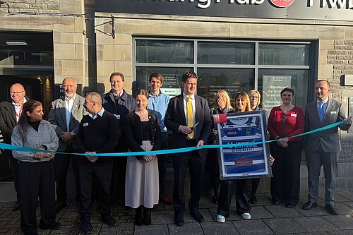 David Chadwick MP and Jane Dodds MS cutting the ribbon at the opening