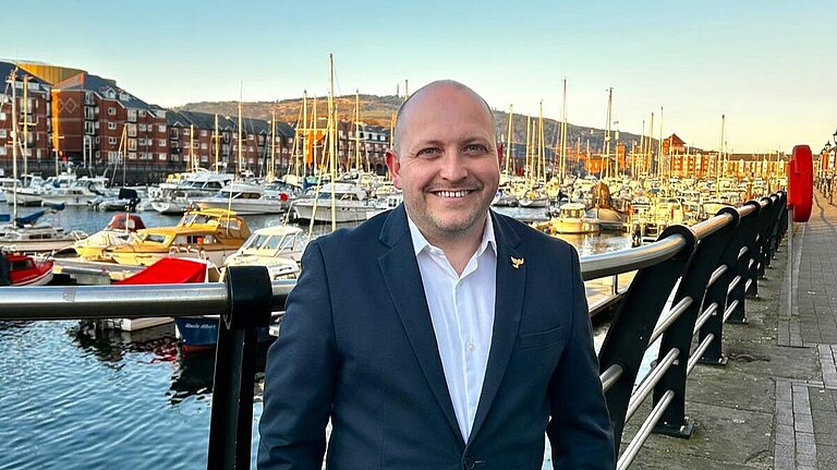 Cllr Sam Bennett