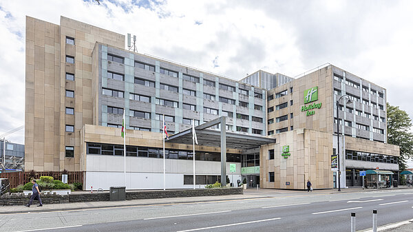 Holiday Inn Cardiff